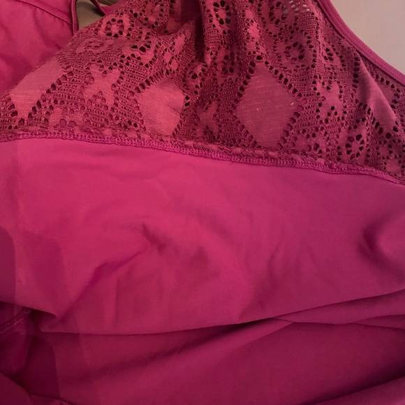 Denim and Company NWOT TWO PIECE raspberryDouble lined lace topAttached skirt - Picture 7 of 12